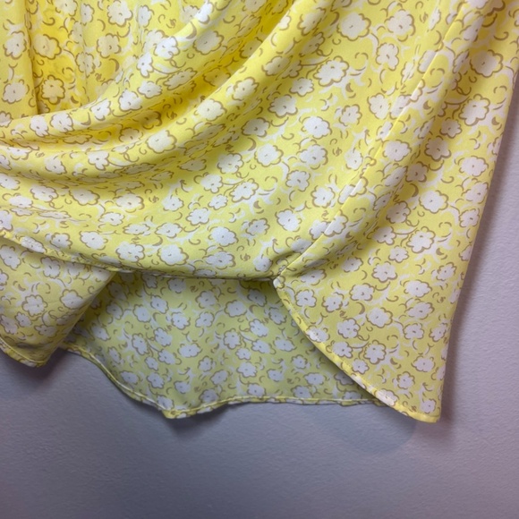 Loft Outlet Women's Sleeveless Floral Ruffle Half Button Blouse Top Yellow Small - Picture 8 of 14